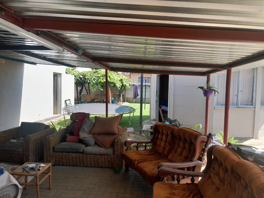 3 Bedroom Property for Sale in Oos Einde North West